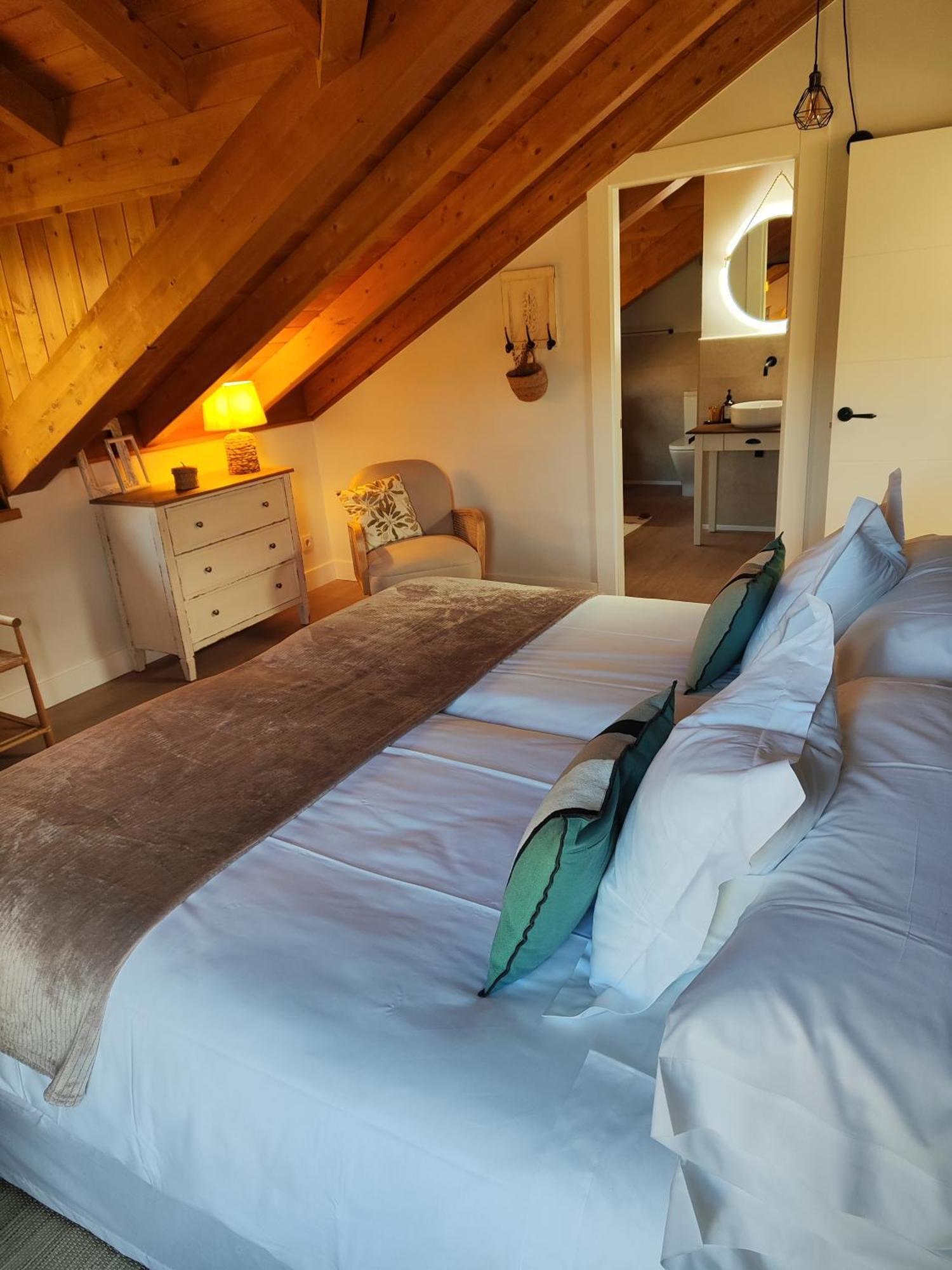 Reguero Gato Turismo Rural Candamin Екстер'єр фото